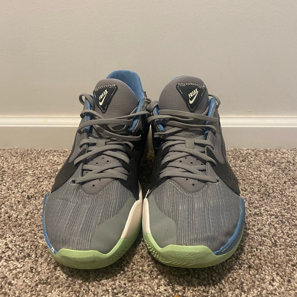 Nike Zoom Freak 2.0 “particle grey”